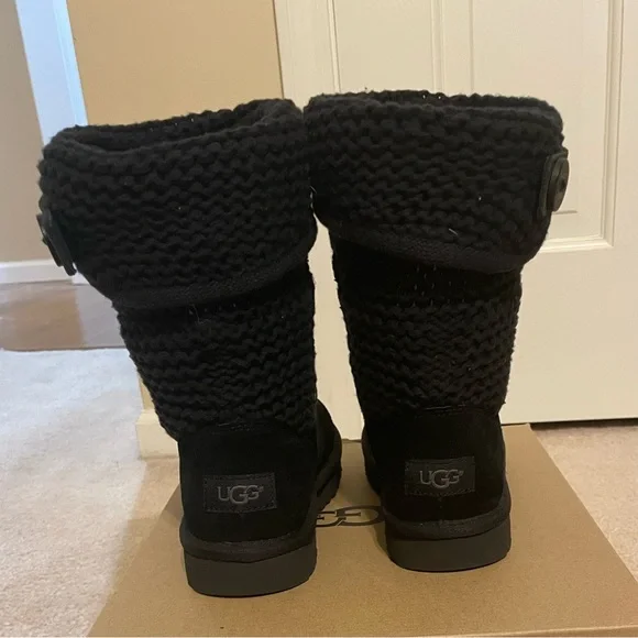 Ugg Shaina boots - Picture 2 of 6